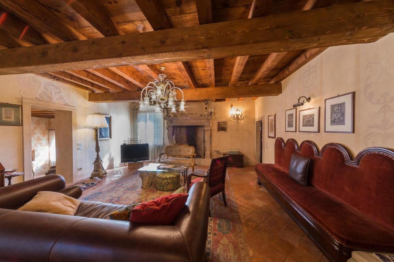 Villa Relais Manerba Monzambano Buitenkant foto