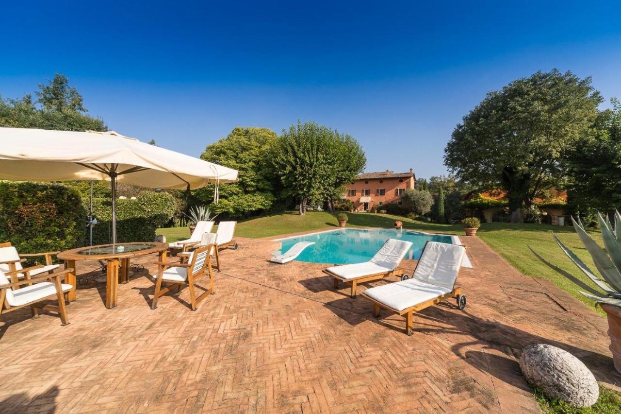 Villa Relais Manerba Monzambano Buitenkant foto